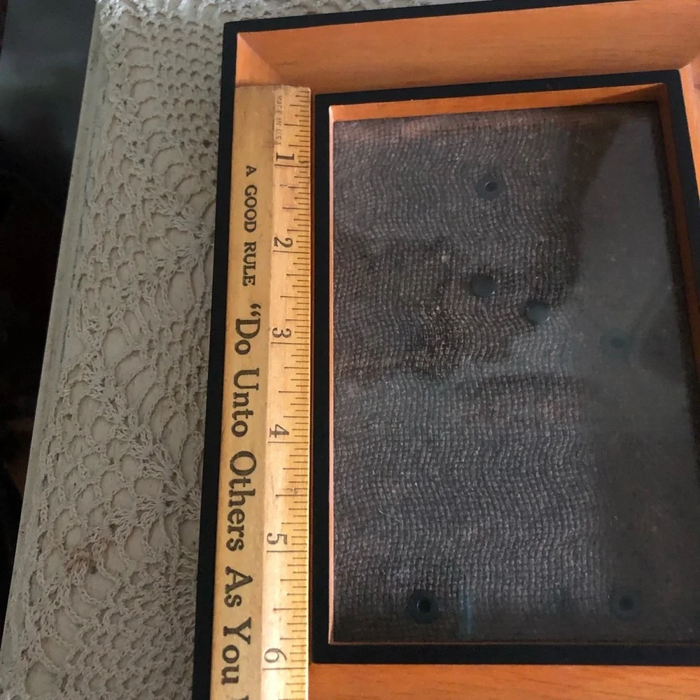 Wood Picture Frame Easel Back